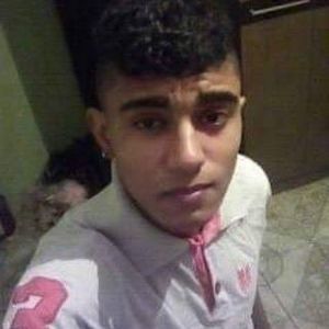 Meet your Posher, Evaristo